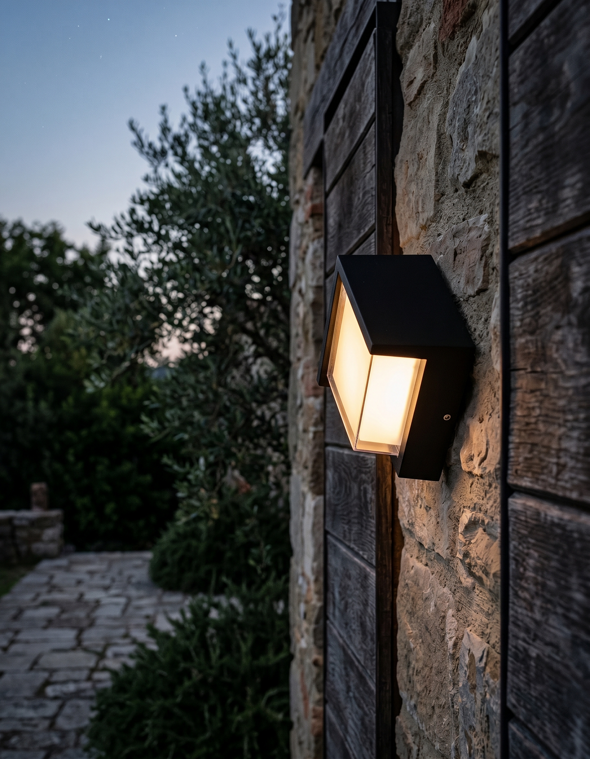 Wall Light | COURTO - Körven Studio