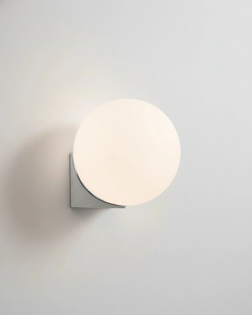 Wall Light | ELYN - Körven Studio