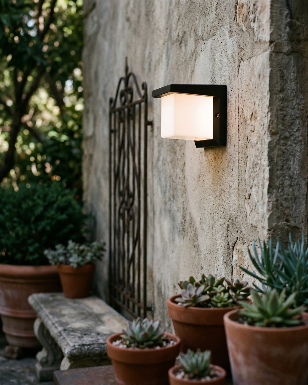 Wall Light | GOLDI - Körven Studio