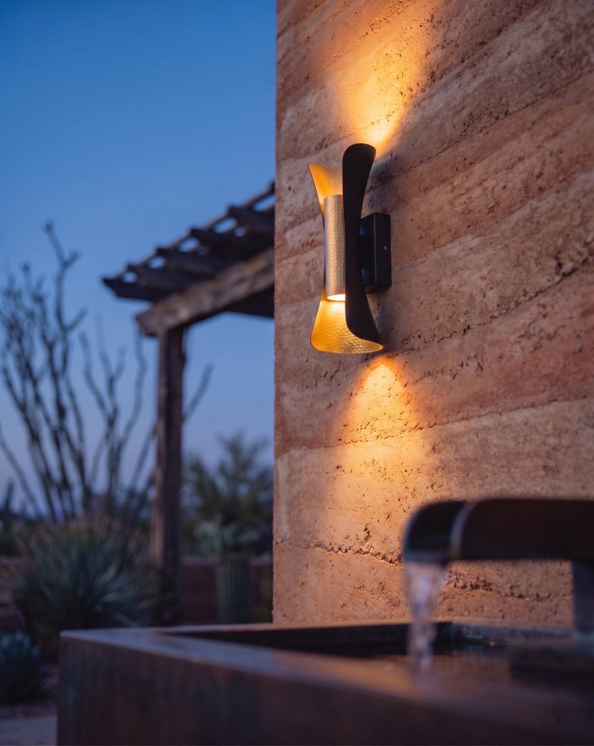 Wall Light | HUGEL - Körven Studio