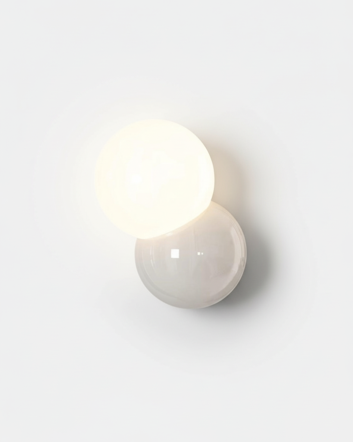 Wall Light | KURO - Körven Studio