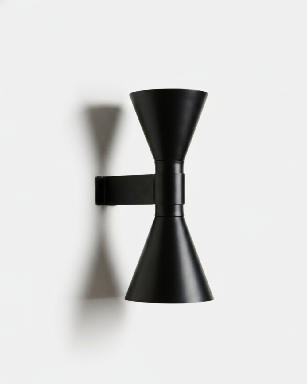Wall Light | RIVO - Körven Studio